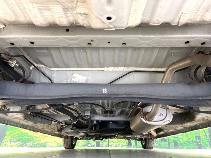 2020 Honda N-BOX CUSTOM 6BA-JF3 (UW-6a2631fb54251)[21]
