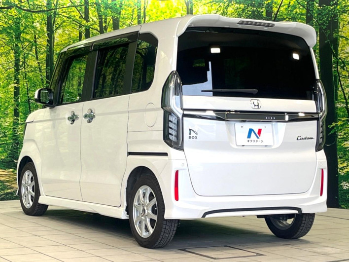 2020 Honda N-BOX CUSTOM 6BA-JF3 (UW-6a2631fb54251)[9]