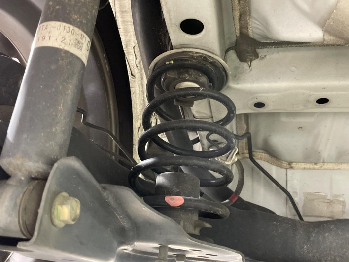 2020 Honda N-BOX CUSTOM 6BA-JF3 (UW-6a2631fb564a4)[10]