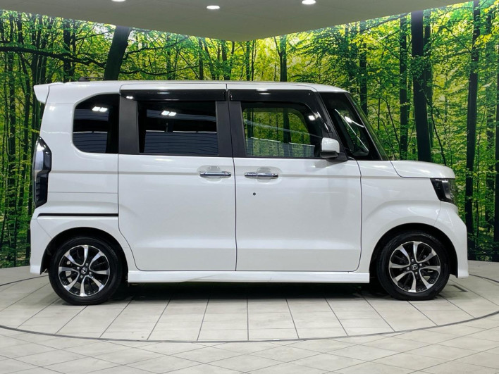 2020 Honda N-BOX CUSTOM 6BA-JF3 (UW-6a2631fb564a4)[22]