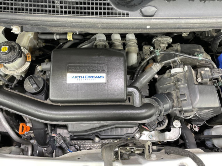 2020 Honda N-BOX CUSTOM 6BA-JF3 (UW-6a2631fb564a4)[25]