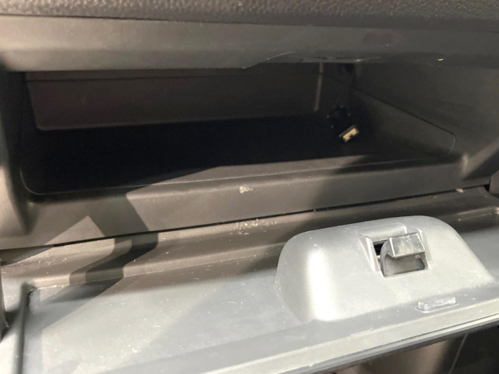 2020 Honda N-BOX CUSTOM 6BA-JF3 (UW-6a2631fd42ee7)[8]