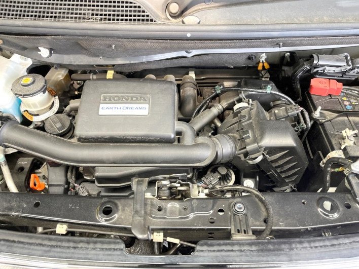 2020 Honda N-BOX CUSTOM 6BA-JF3 (UW-6a2631fd42ee7)[5]