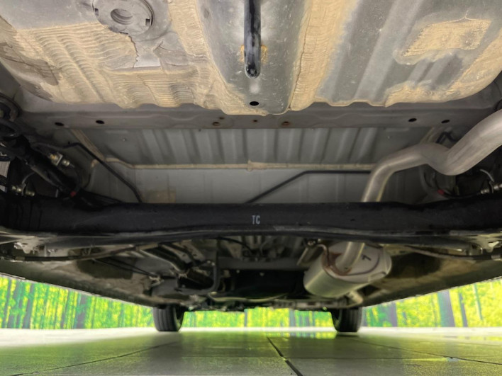 2019 Honda N-BOX CUSTOM DBA-JF3 (UW-6a2631feceb2c)[20]