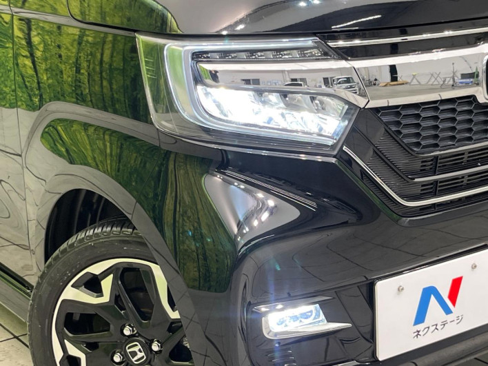 2019 Honda N-BOX CUSTOM DBA-JF3 (UW-6a2631feceb2c)[12]