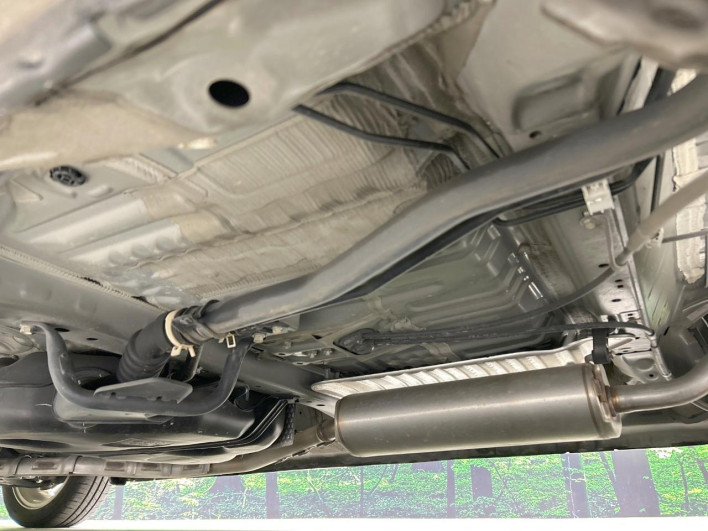 2021 Honda N-BOX CUSTOM 6BA-JF3 (UW-6a2631ffb16f7)[29]