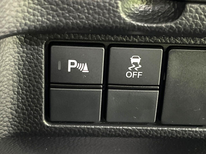 2022 Honda N-BOX CUSTOM 6BA-JF4 (UW-6a2632050a286)[19]