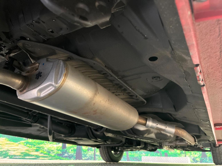 2023 Honda N-BOX CUSTOM 6BA-JF4 (UW-6a26320512b47)[9]