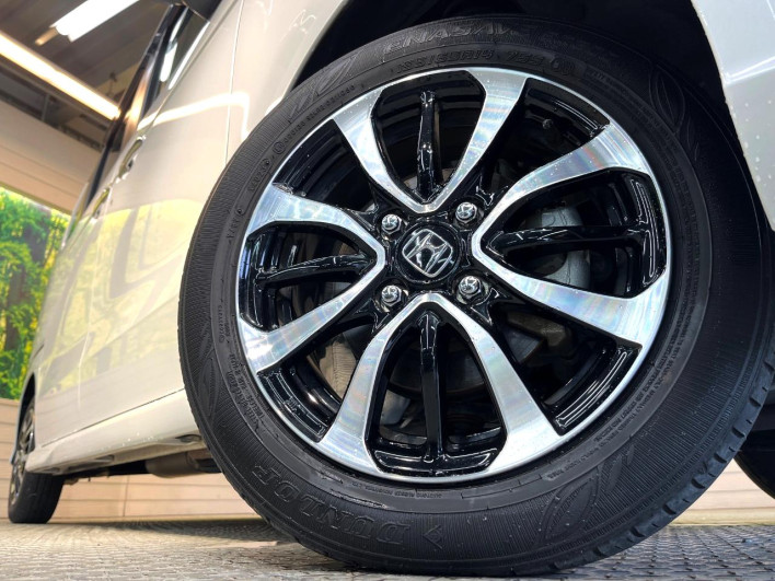 2023 Honda N-BOX CUSTOM 6BA-JF5 (UW-6a2632054a52d)[24]