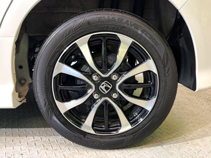2023 Honda N-BOX CUSTOM 6BA-JF5 (UW-6a2632054a52d)[28]