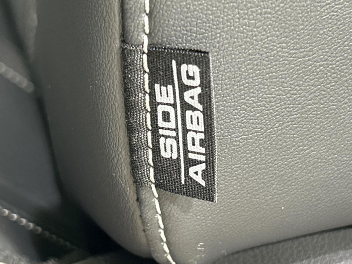 2023 Honda N-BOX CUSTOM 6BA-JF5 (UW-6a263205a01f2)[4]