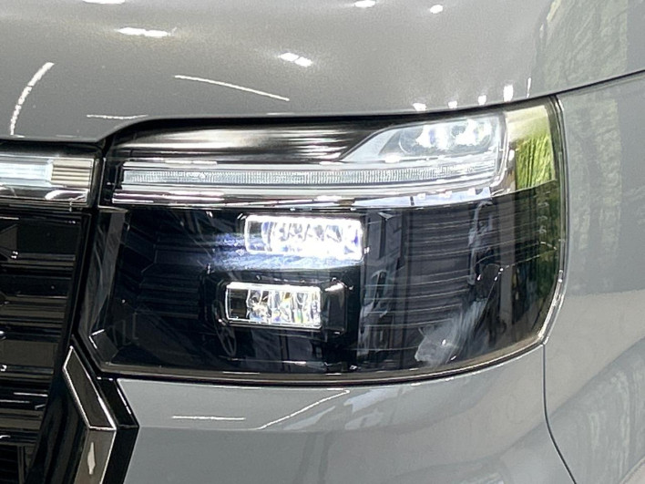 2023 Honda N-BOX CUSTOM 6BA-JF5 (UW-6a263205a01f2)[15]