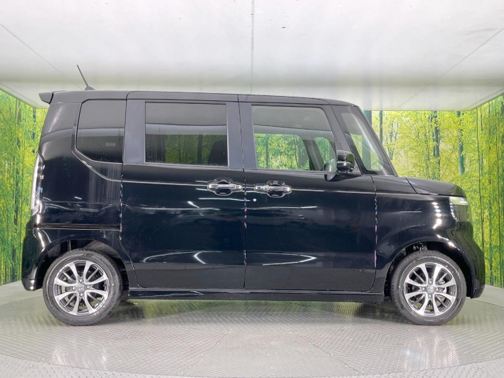 2026 Honda N-BOX CUSTOM 6BA-JF5 (UW-6a263209dea1c)[16]