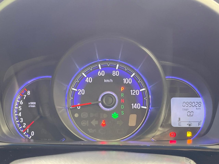2014 Honda N-WGN Custom DBA-JH1 (UW-6a26321365d8e)[17]