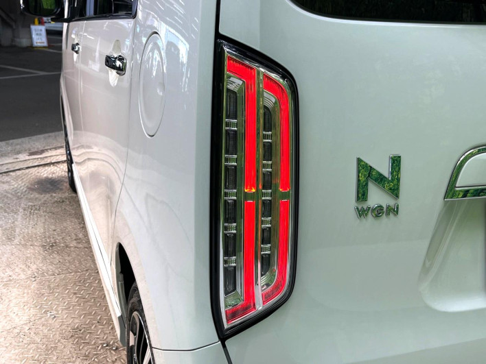 2020 Honda N-WGN Custom 6BA-JH3 (UW-6a26321442b27)[26]
