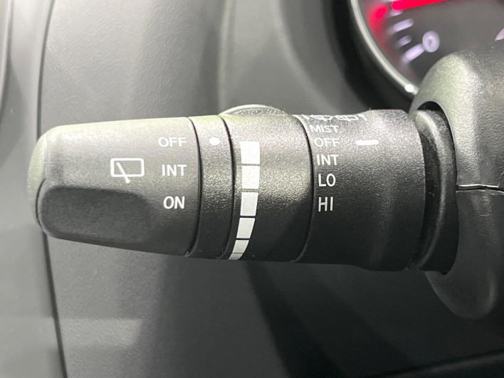 2013 Nissan Dualis DBA-KNJ10 (UW-6a263225a6ca5)[25]
