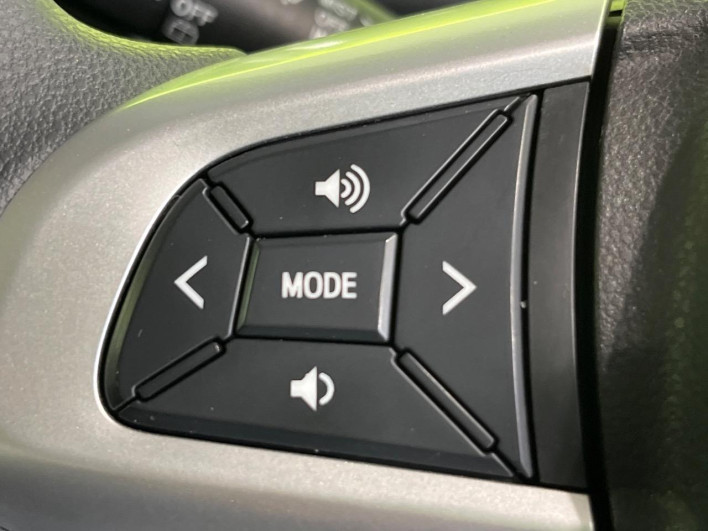 2014 Daihatsu Tanto DBA-LA600S (UW-6a263237e60e8)[17]