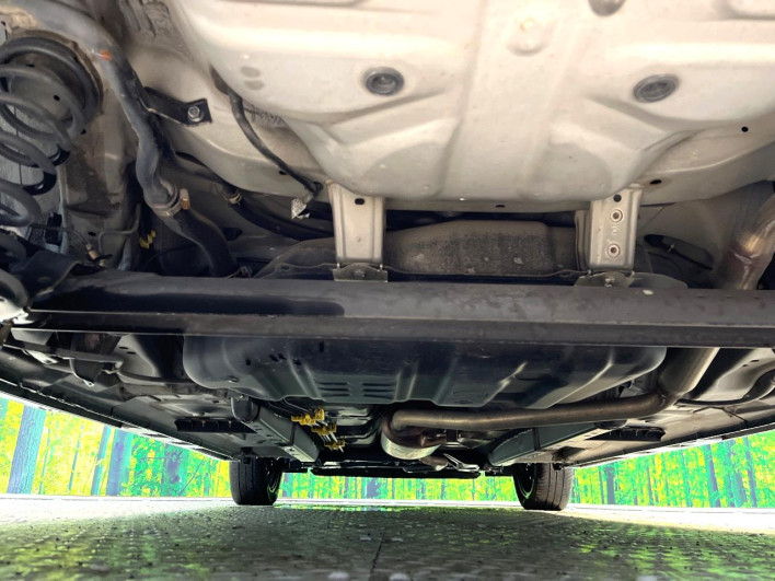2017 Daihatsu Tanto DBA-LA600S (UW-6a26323a2f6ea)[17]