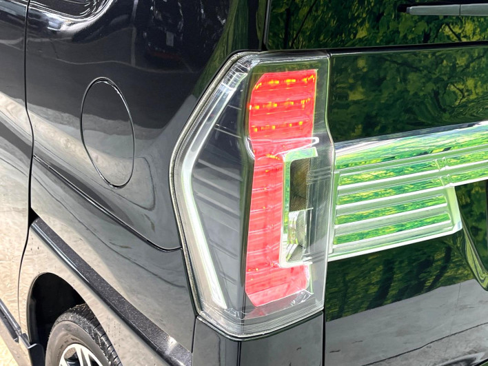 2017 Daihatsu Tanto DBA-LA600S (UW-6a26323a2f6ea)[27]