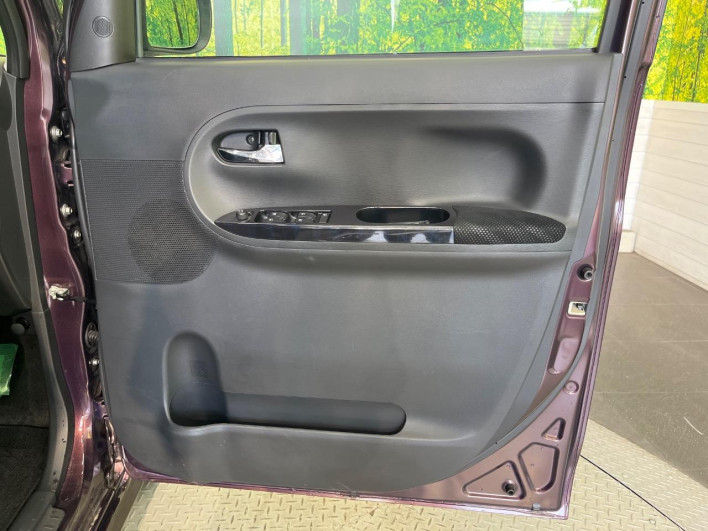 2018 Daihatsu Tanto DBA-LA600S (UW-6a26323b7d109)[13]
