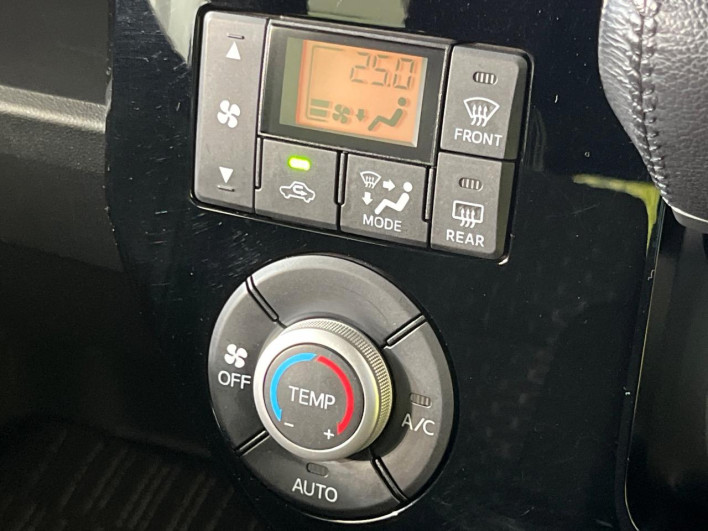 2017 Daihatsu Wake DBA-LA700S (UW-6a263243e6dbb)[21]