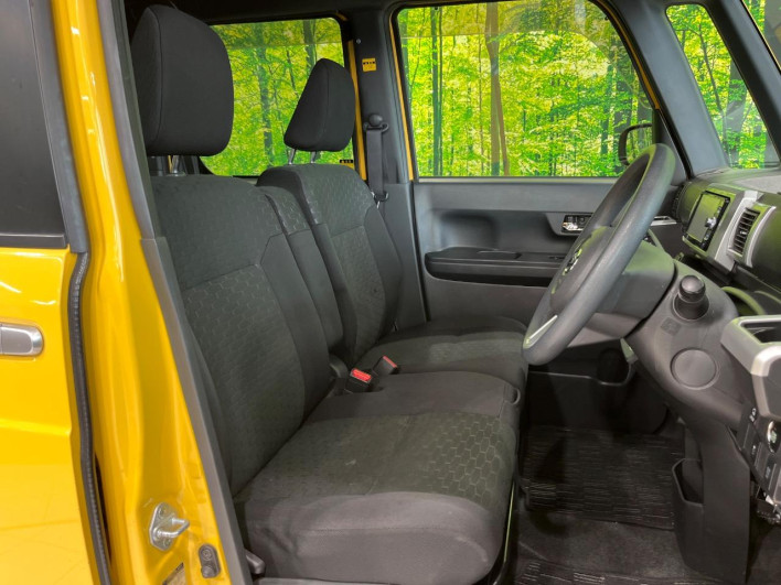 2015 Daihatsu Wake DBA-LA710S (UW-6a26324449146)[26]