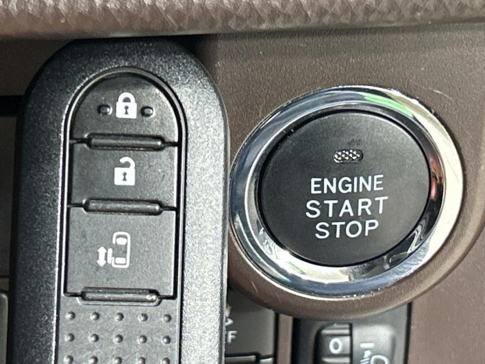 2019 Toyota Roomy DBA-M900A (UW-6a2632524963a)[26]
