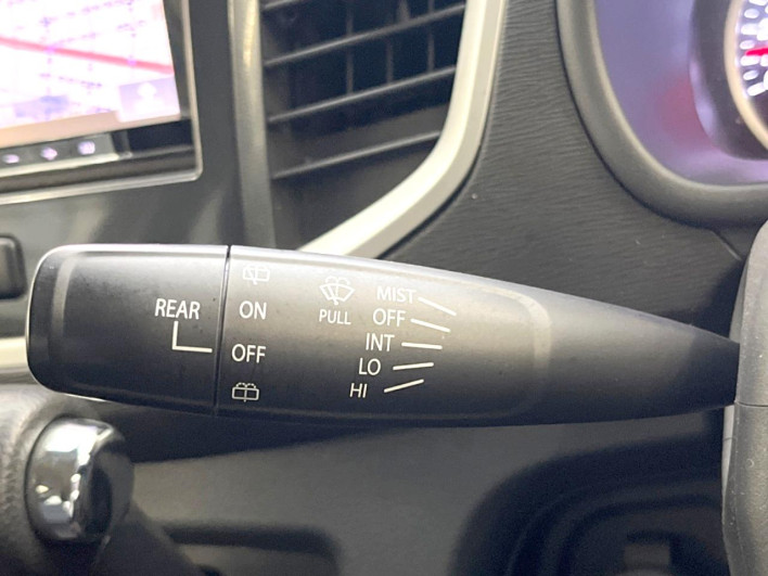 2014 Suzuki Wagon R Stingray DBA-MH34S (UW-6a263267da355)[25]