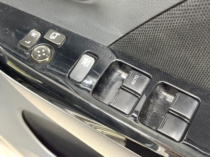 2015 Suzuki Wagon R Stingray DBA-MH34S (UW-6a263267e053f)[15]