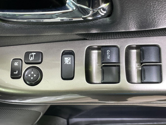 2017 Suzuki Spacia Custom Z DAA-MK42S (UW-6a26326eb50df)[5]