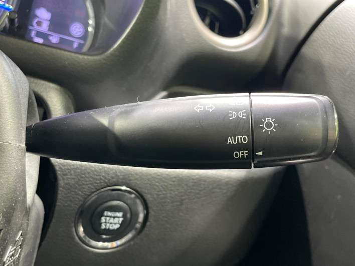 2017 Suzuki Spacia Custom Z DAA-MK42S (UW-6a26326eb50df)[15]