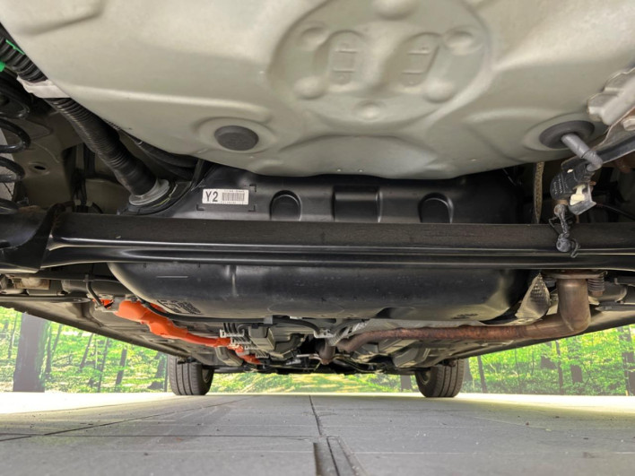 2019 Toyota Aqua DAA-NHP10 (UW-6a2632b73bbde)[20]