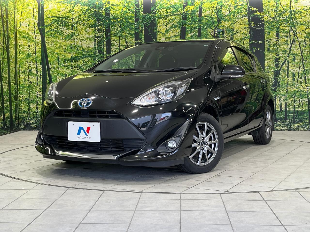 2019 Toyota Aqua DAA-NHP10