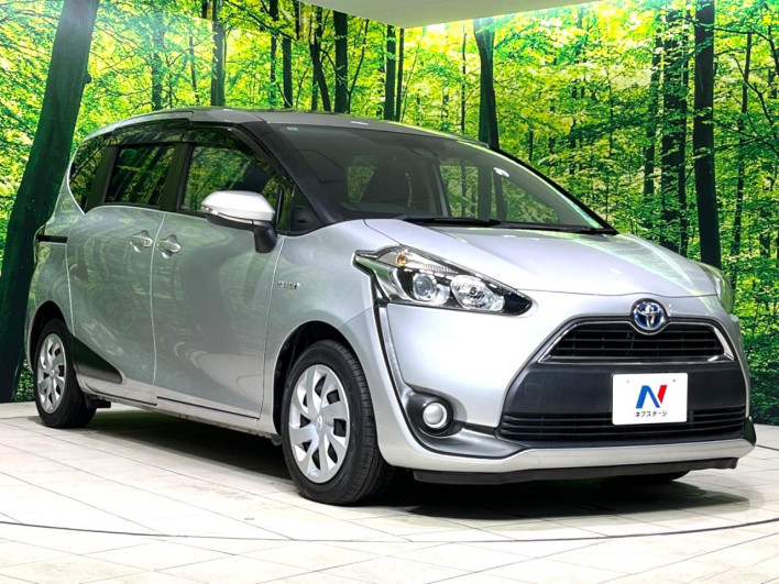 2016 Toyota Sienta DAA-NHP170G (UW-6a2632bbe6460)[11]