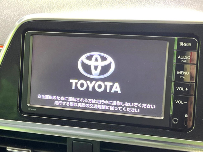 2016 Toyota Sienta DAA-NHP170G (UW-6a2632bbe6460)[27]