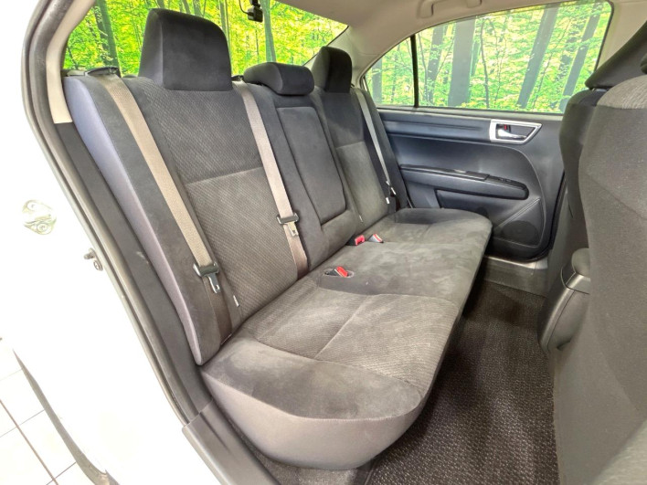 2015 Toyota Corolla Axio DBA-NRE161 (UW-6a2632bd7c805)[26]
