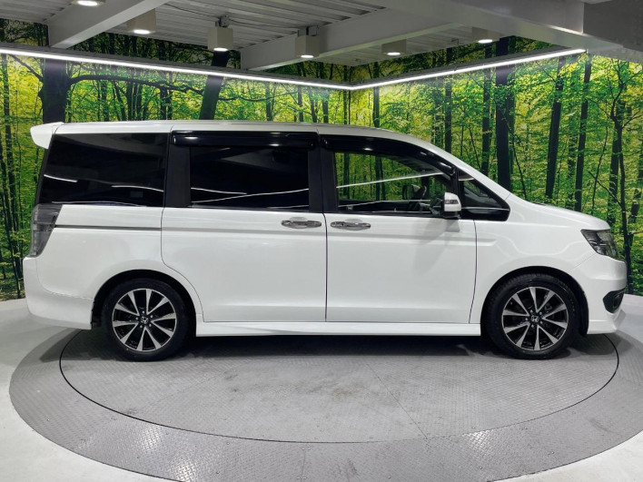 2012 Honda Stepwgn Spada DBA-RK5 (UW-6a2632c73d54f)[17]