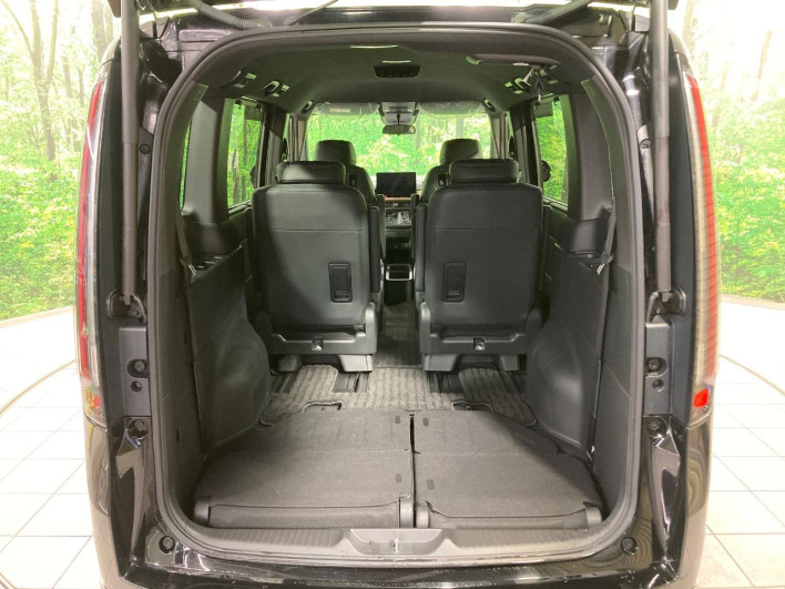2022 Honda Step Wagon 6AA-RP8 (UW-6a2632c931605)[12]