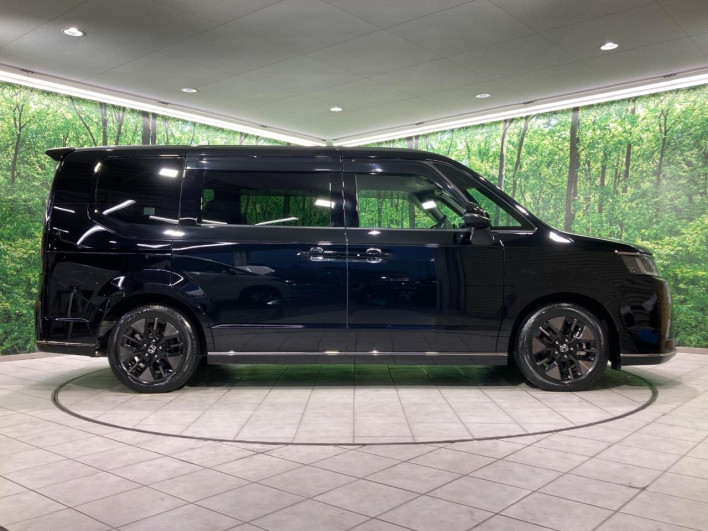 2022 Honda Step Wagon 6AA-RP8 (UW-6a2632c931605)[10]