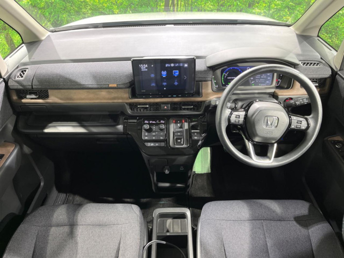 2022 Honda Step Wagon 6AA-RP8 (UW-6a2632c9485d5)[26]
