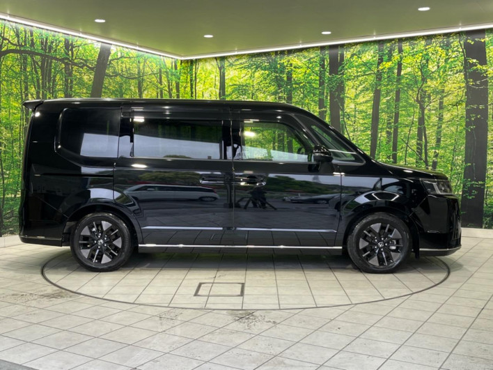 2023 Honda Step Wagon 6AA-RP8 (UW-6a2632c9869fb)[7]