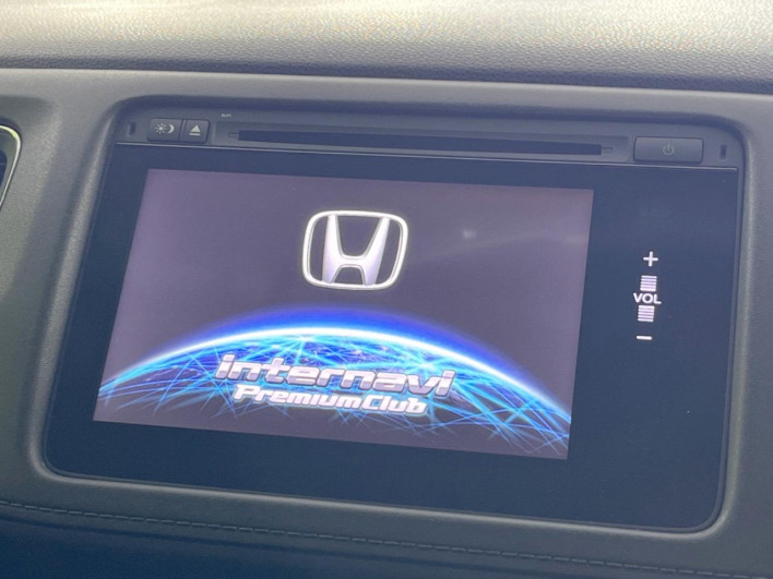 2014 Honda VEZEL DAA-RU3 (UW-6a2632cb96318)[24]