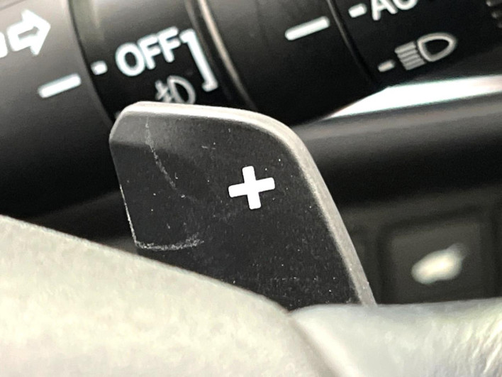 2021 Honda VEZEL 6AA-RV5 (UW-6a2632cef1c20)[15]