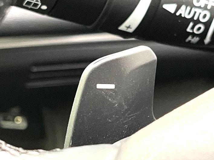 2021 Honda VEZEL 6AA-RV5 (UW-6a2632cef1c20)[16]