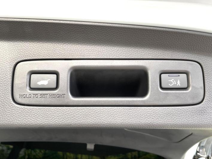2021 Honda VEZEL 6AA-RV5 (UW-6a2632cf6d178)[19]