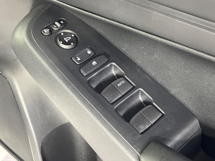 2024 Honda VEZEL 6AA-RV5 (UW-6a2632d3f3f19)[23]