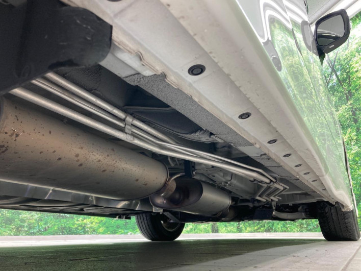 2019 Nissan Elgrand DBA-TE52 (UW-6a2632e5c06f2)[16]