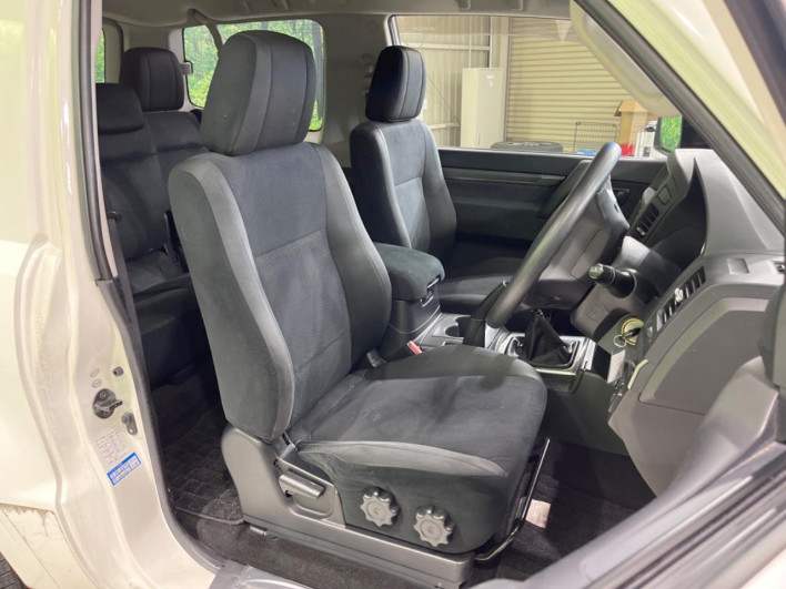 2007 Mitsubishi Pajero CBA-V83W (UW-6a2632eddb52a)[6]