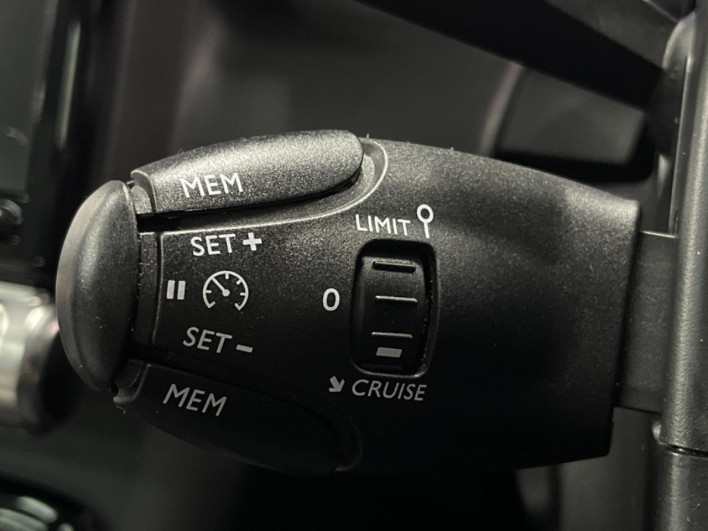 2020 Citroen C3 Aircross 3BA-A8HN05 (UW-6a2632f02e332)[18]