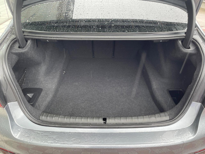2018 BMW 5 Series DBA-JA20 (UW-6a2632f7a6d0f)[13]